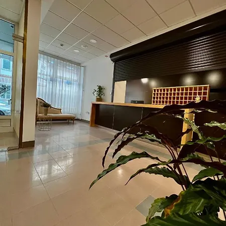 Jeruzalem Hotel 3*
