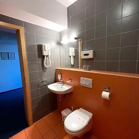 Hotel Jeruzalem 3*