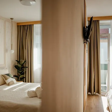 Hotel Jeruzalem 3*