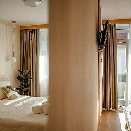 Hotel Jeruzalem 3*